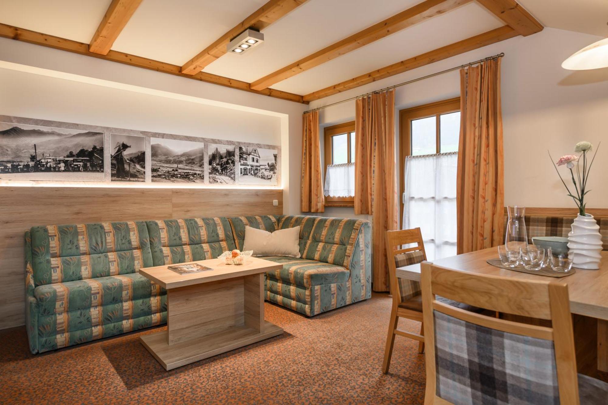 Ferienhaus Birgit - Inklusive Eintritt Alpentherme باد هوفغاستين المظهر الخارجي الصورة